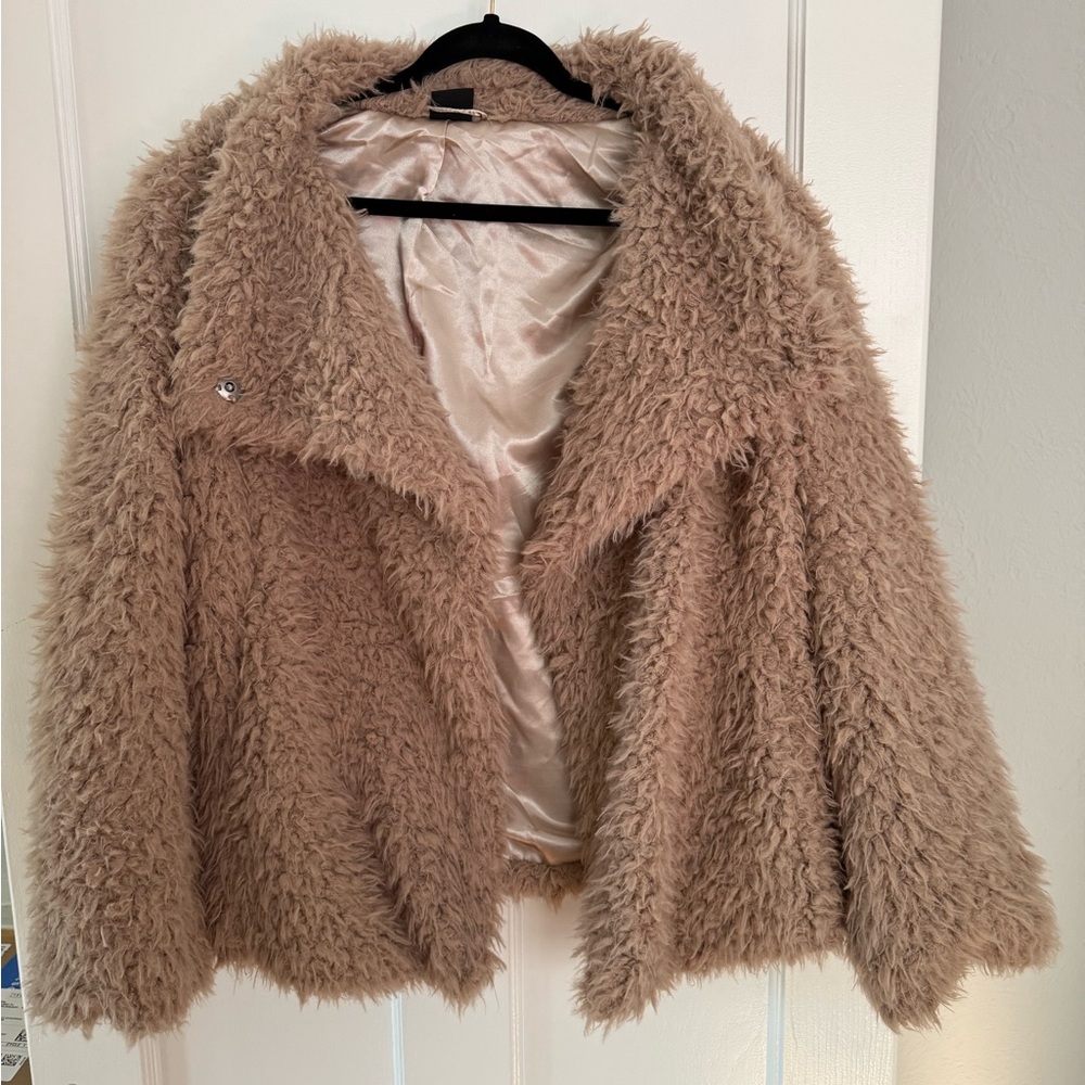 Love Token Pale Pink Teddy Jacket Cozy Faux Fur